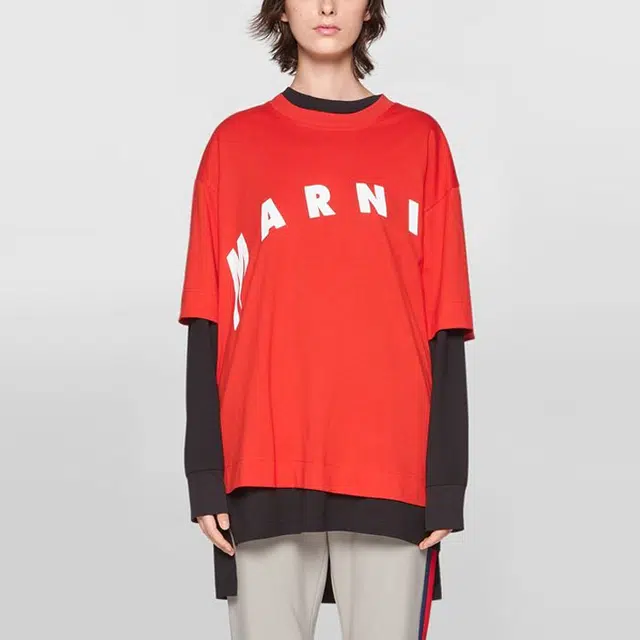 MARNI T