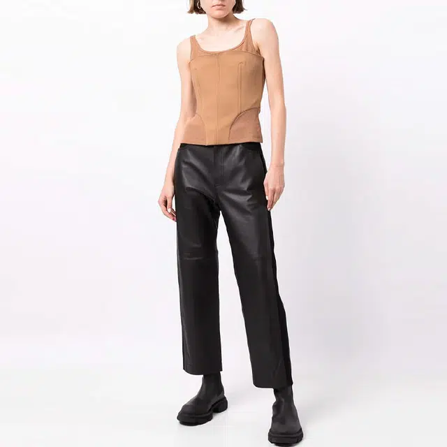 DION LEE