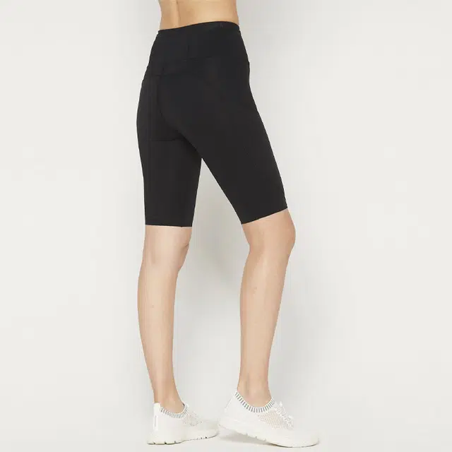 lululemonFast and Free Nulux Logo10"