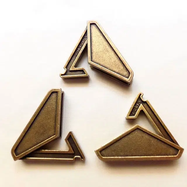 HANAYAMA Cast Puzzle Delta 3