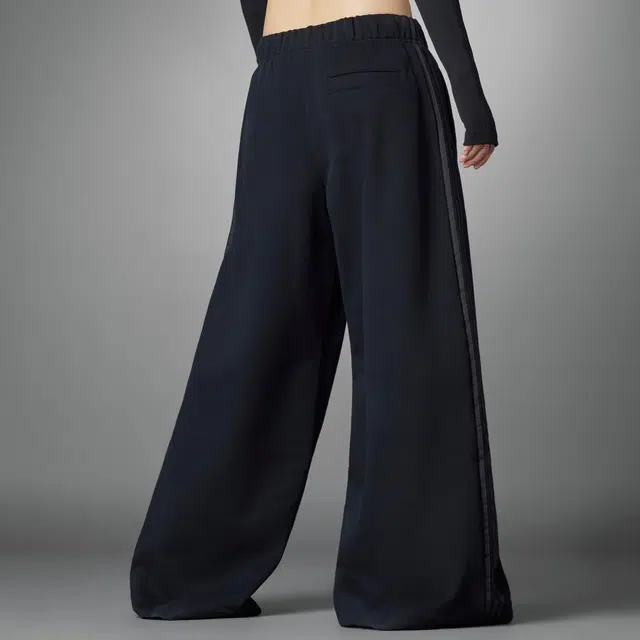 adidas originals x blue version wide leg pant