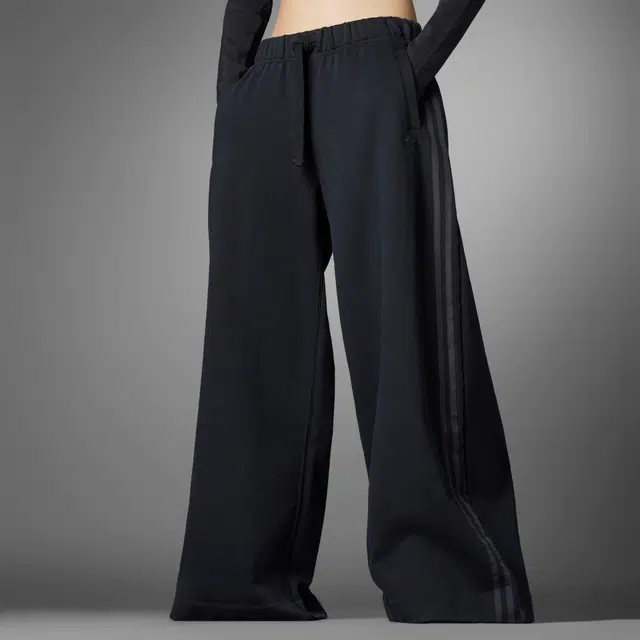 adidas originals x blue version wide leg pant