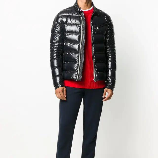 Moncler Caroux Logo
