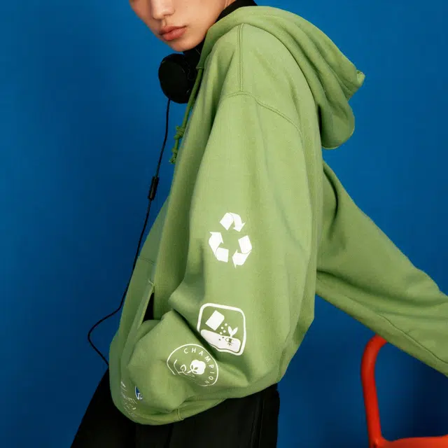 Champion FW22 US Life