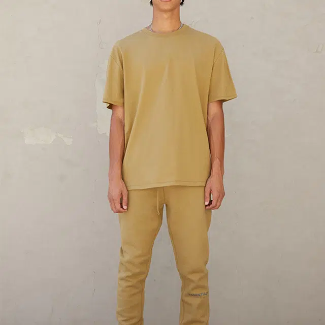 Fear of God Essentials FW21 Ss Tee Amber T