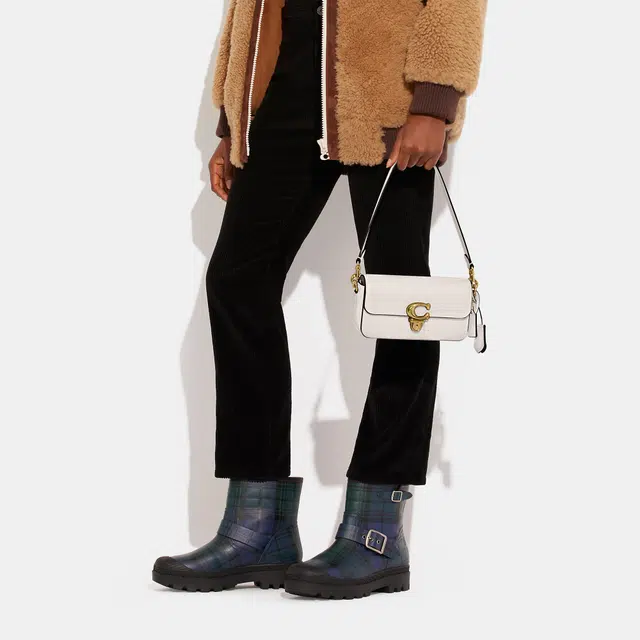 COACH Studio 20 C