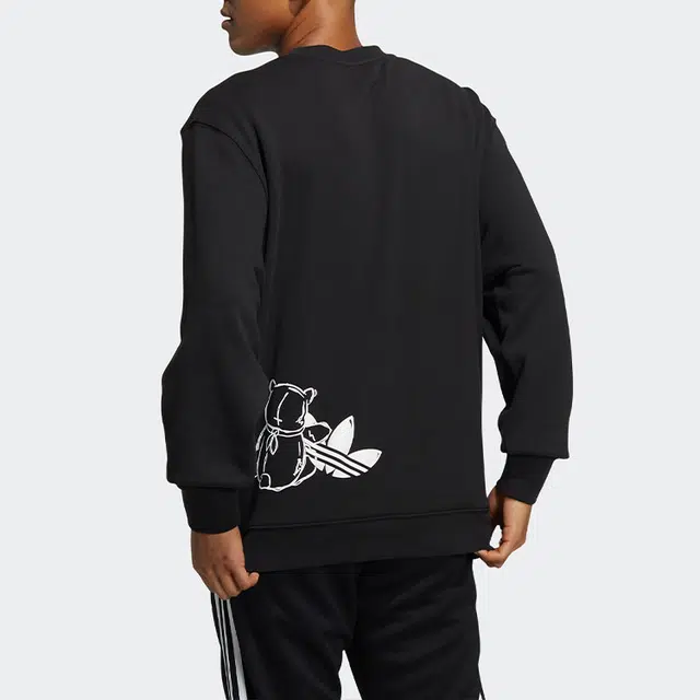 adidas originals Bear Crew Logo