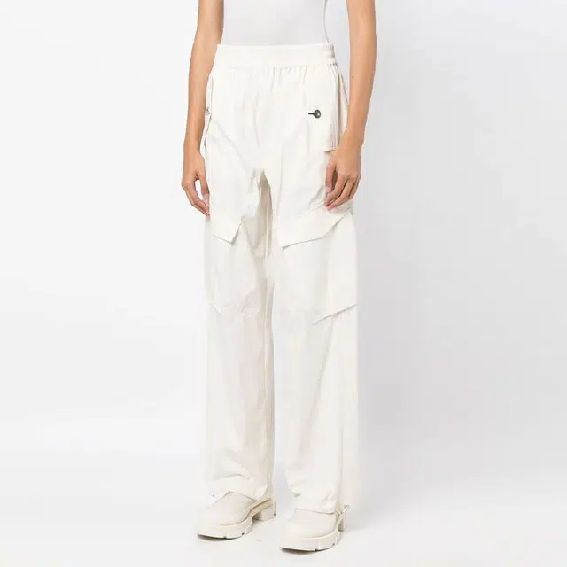 DION LEE