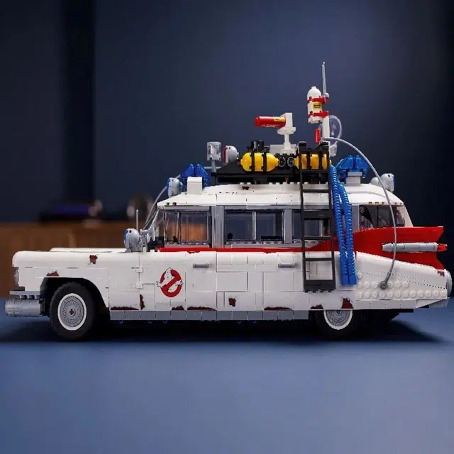 LEGO icons ECTO-1 10274