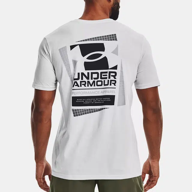 Under Armour T