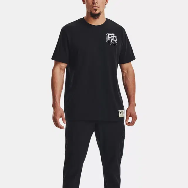 Under Armour T