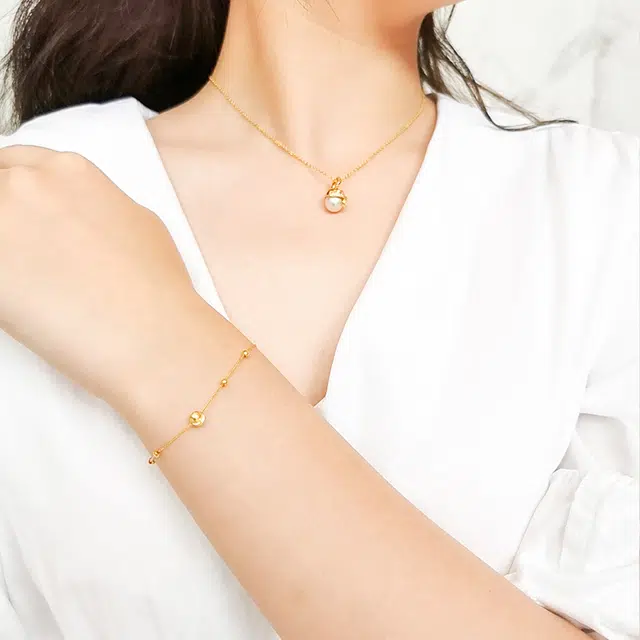 VERENA REINE 18KK