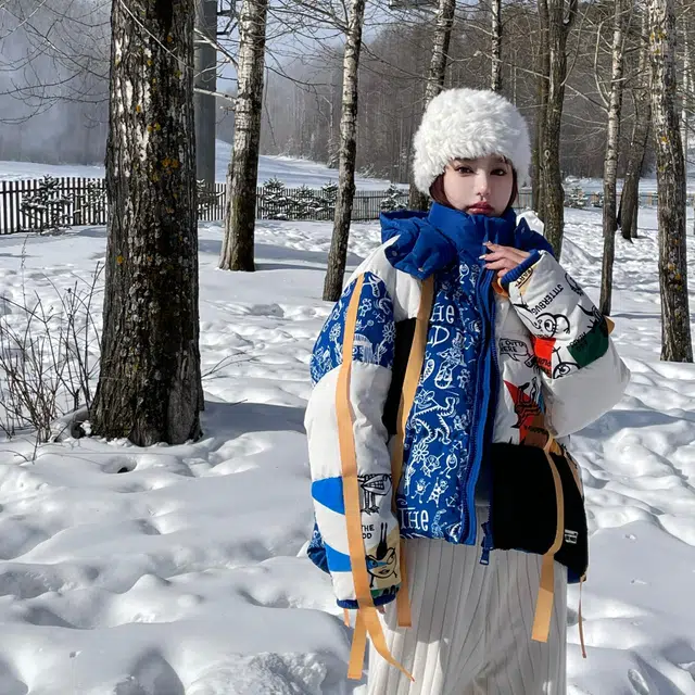 13 DEMARZO x MARK WIGAN Graffiti Ribbon Hooded Down Jacket Blue White