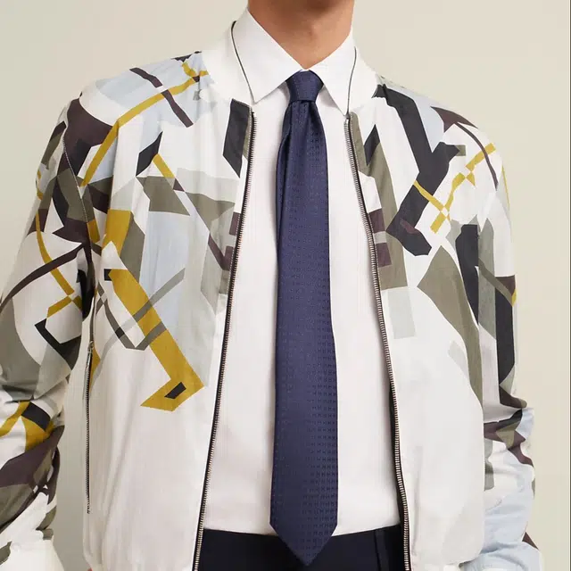 HERMES Tie 7 H