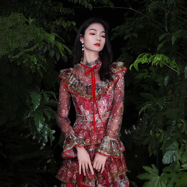 槿爷东方 凝红法式改良版长袖圆领合身长袖连衣裙 女款 红色