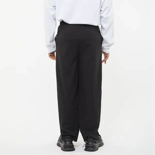 SS22