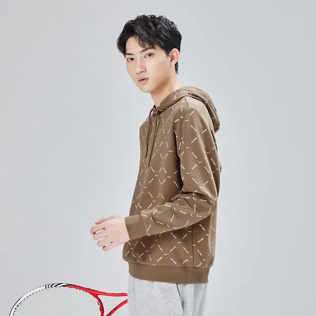 鸿星尔克 几何图案满印套头带帽长袖连帽宽松常规卫衣 春秋冬 男款 奶咖棕