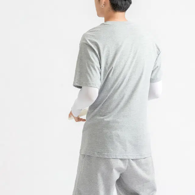 New Balance Logo T
