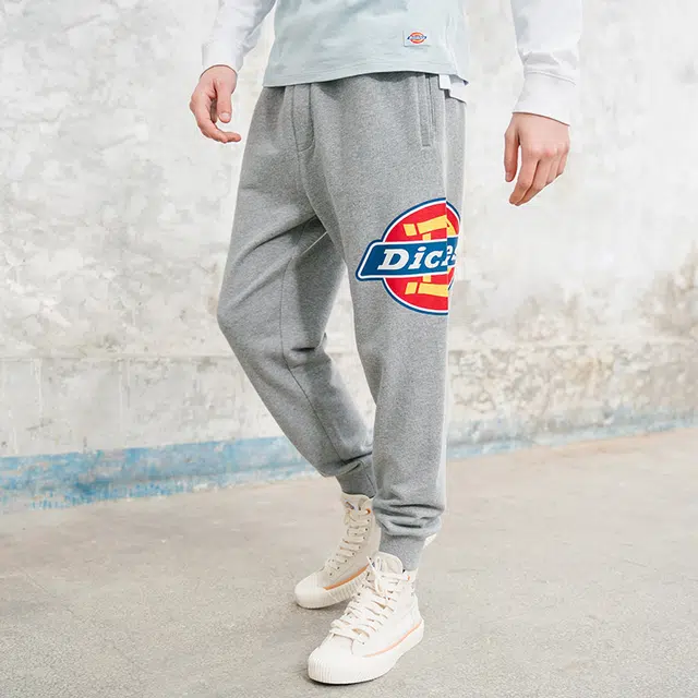 Dickies SS21 Logo