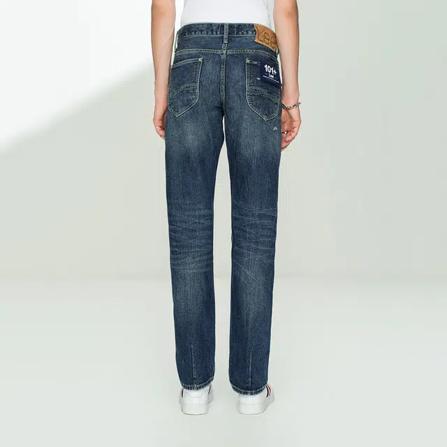 Lee FW21