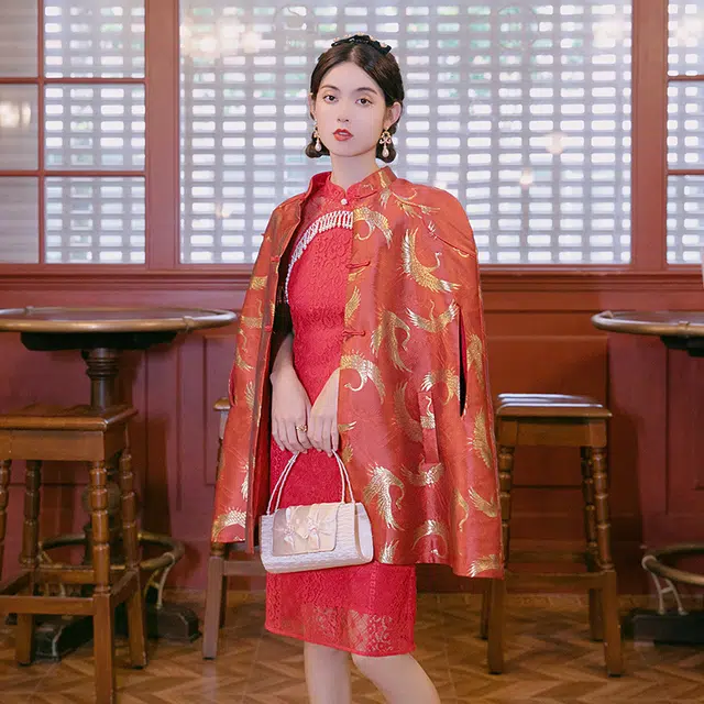 槿爷东方 卷珠帘条纹蕾丝旗袍 女款 红色