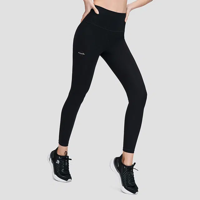 DESCENTE A-Motion SS22