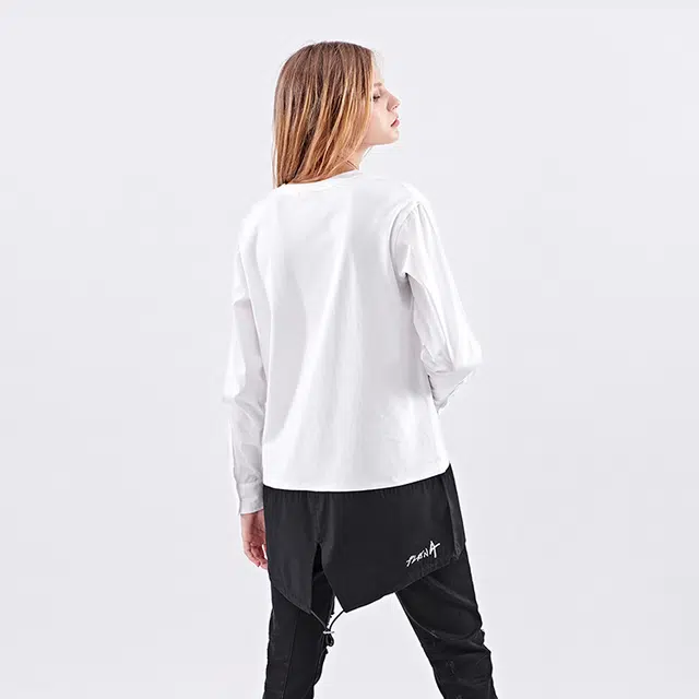 STAYREAL aT