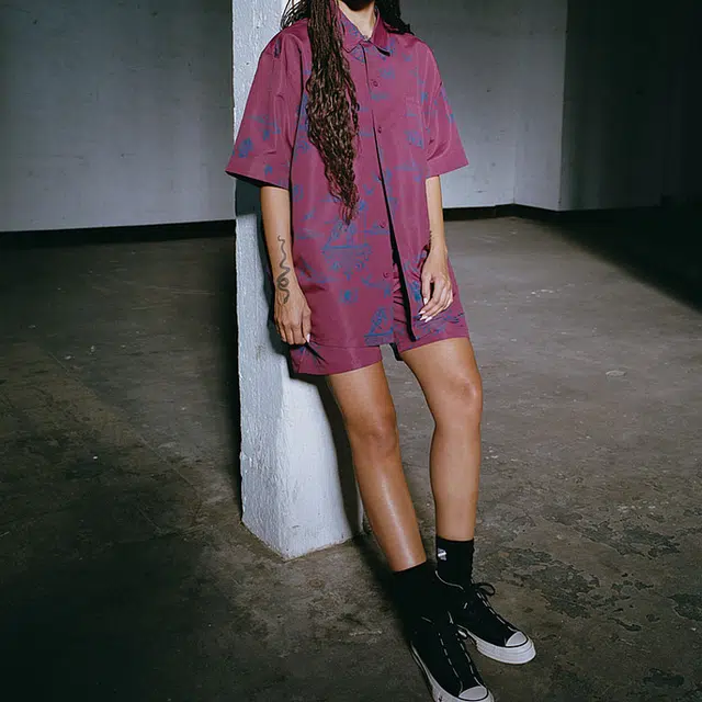 UNDEFEATED SS23 Classic Print Shirt