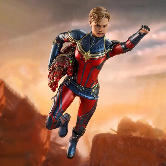 Hot Toys 16 4 captain marvel 29cm