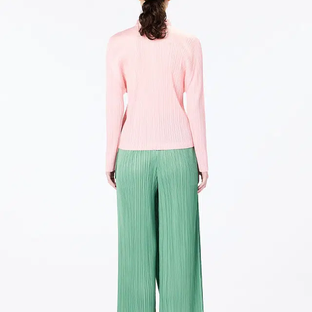 PLEATS PLEASE ISSEY MIYAKE SS23