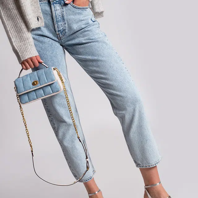 COACH Turnlock 20 Chambray