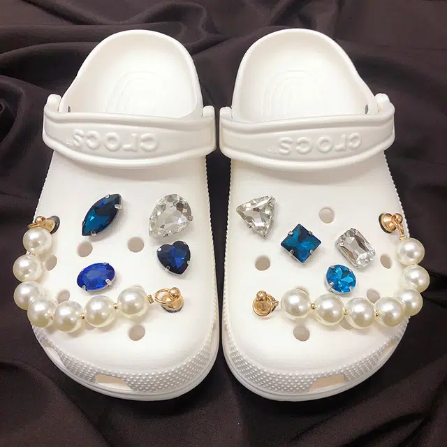 US8ACC DIYcrocs