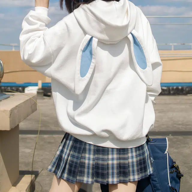 花山家的猫 兔叽叽 兔耳帽兔子卡通印花宽松长袖连帽卫衣 女款