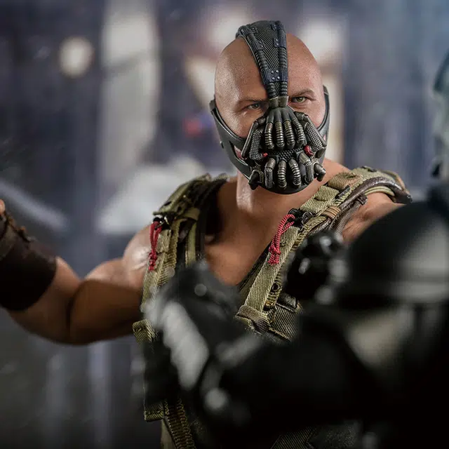 Hot Toys 16 31cm