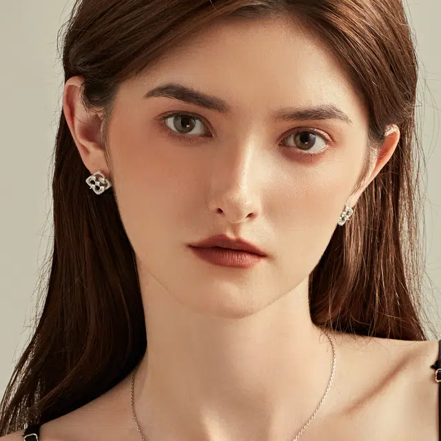 Daisy Fellowes AY S925D