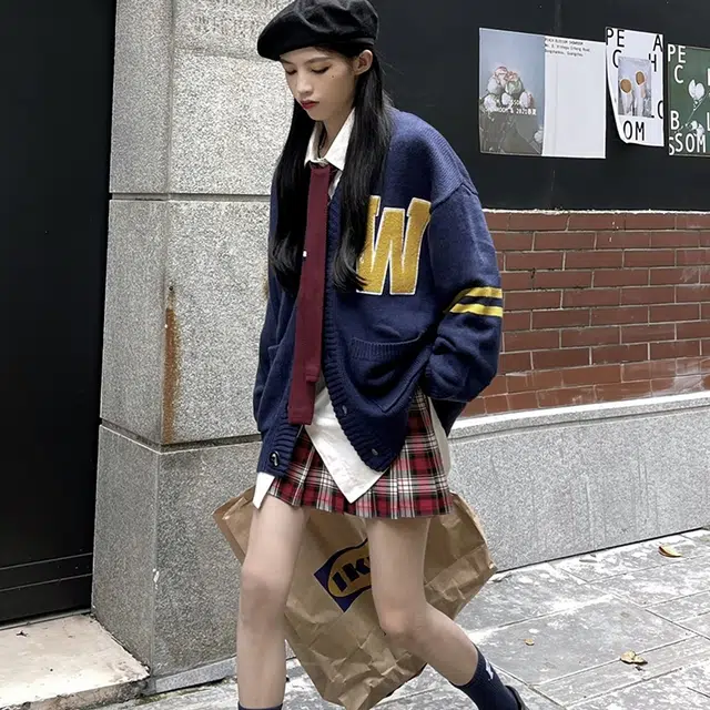 松本丧丧 纯色单排扣针织长袖毛衣 女款 蓝色