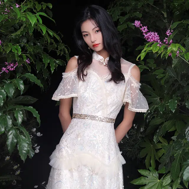 槿爷东方 露肩刺绣网纱大摆短袖连衣裙 女款 米白色