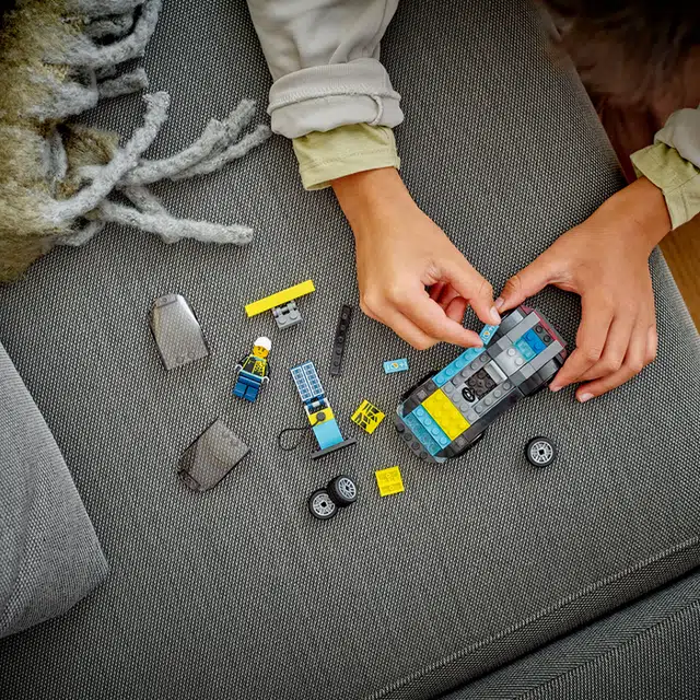 LEGO 60383