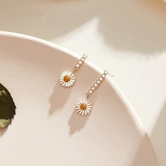 DAISY BEAUTY 925
