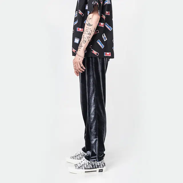 GALLIANO LANDOR
