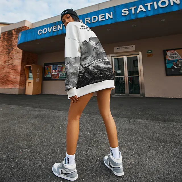 木村三社 数码印花圆领宽松卫衣 男女同款