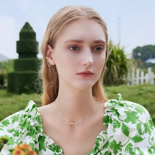 DAISY BEAUTY