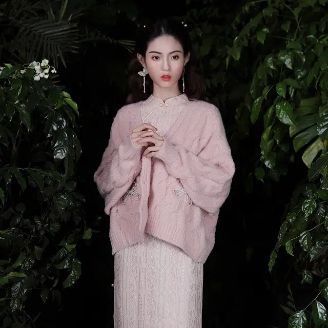 槿爷东方 粉玉蝶针织开衫外套宽松毛衣 女款 藕粉色