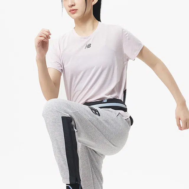 New Balance LogoT