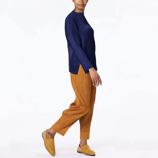 PLEATS PLEASE ISSEY MIYAKE SS23 T
