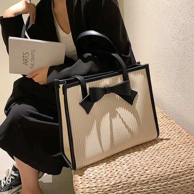 JANE KLAIN PU Tote