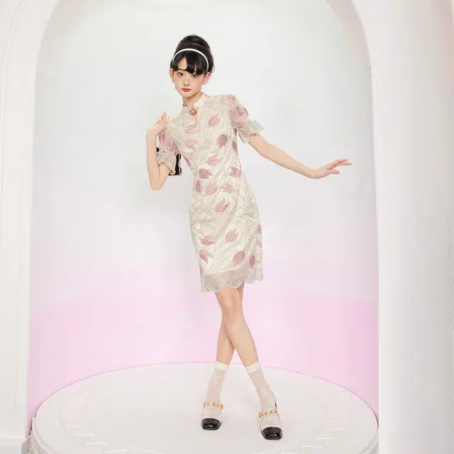 槿爷东方  玉金香花枝刺绣短袖旗袍 女款 灰金色