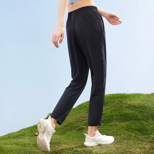 匹克 紫薯 防晒科技 冰丝束脚透气防晒运动裤 女款 黑色