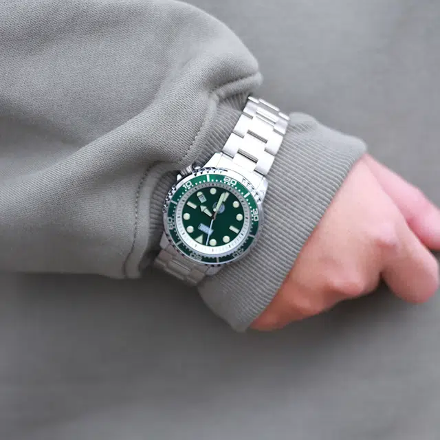 MARVEL M-9305GN