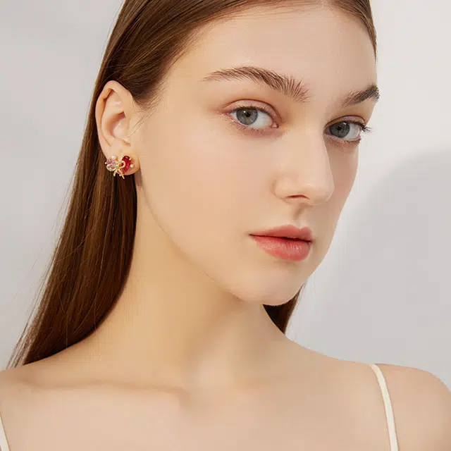 DAISY BEAUTY